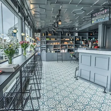 Kvosin Downtown 4*